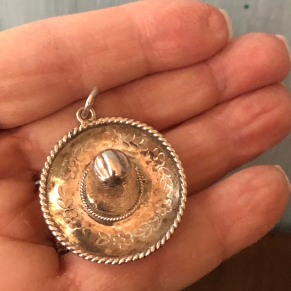 Sombrero sterling silver 925 charm made and purchased in Mexico - Picture 9 of 12